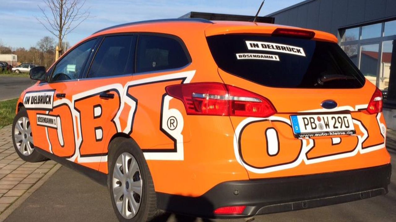 Fahrzeugfolierung f&uuml;r PKW's / Autos in Paderborn durch W2 Werbung
