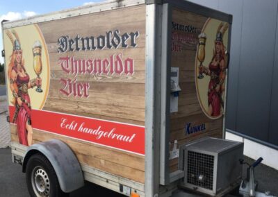 W2 Werbung Referenz f&uuml;r Fahrzeugfolierung eines Anh&auml;ngers 05