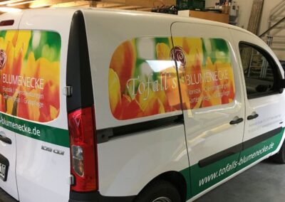 W2 Werbung Referenz f&uuml;r Fahrzeugfolierung eines Bullis 03